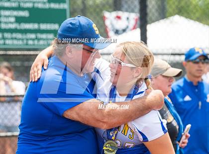 Thumbnail 1 in Maine-Endwell vs. Troy (NYSPHSAA A Final) photogallery.