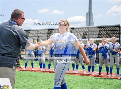 Thumbnail 1 in Maine-Endwell vs. Troy (NYSPHSAA A Final) photogallery.