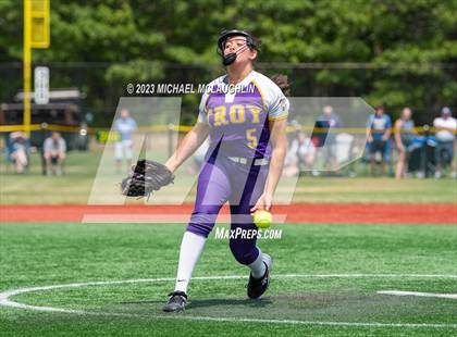 Thumbnail 1 in Maine-Endwell vs. Troy (NYSPHSAA A Final) photogallery.