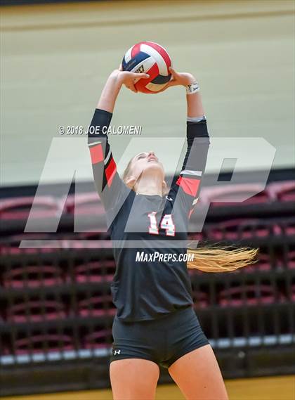 Thumbnail 1 in Churchill vs Warren (Class 6A Bidistrict) photogallery.