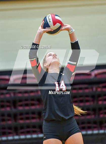 Thumbnail 3 in Churchill vs Warren (Class 6A Bidistrict) photogallery.