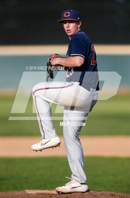 Thumbnail 3 in Chaminade @ Crespi photogallery.