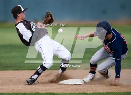 Thumbnail 1 in Chaminade @ Crespi photogallery.