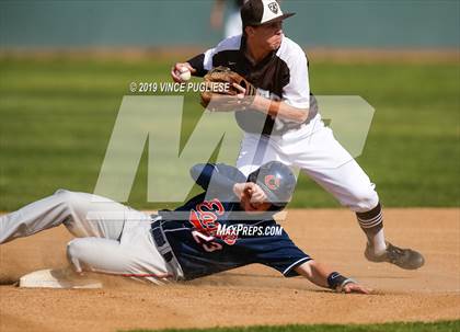 Thumbnail 3 in Chaminade @ Crespi photogallery.