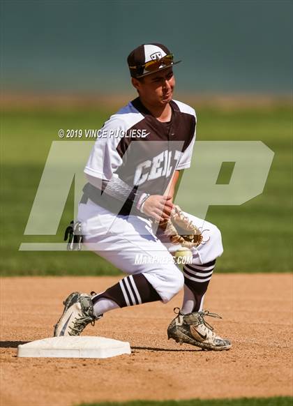 Thumbnail 2 in Chaminade @ Crespi photogallery.