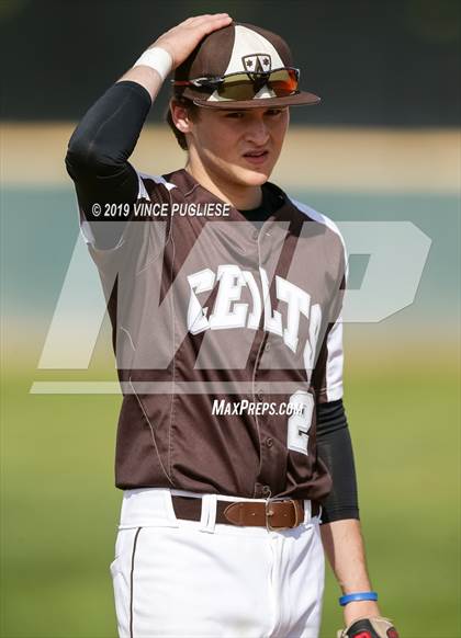 Thumbnail 2 in Chaminade @ Crespi photogallery.