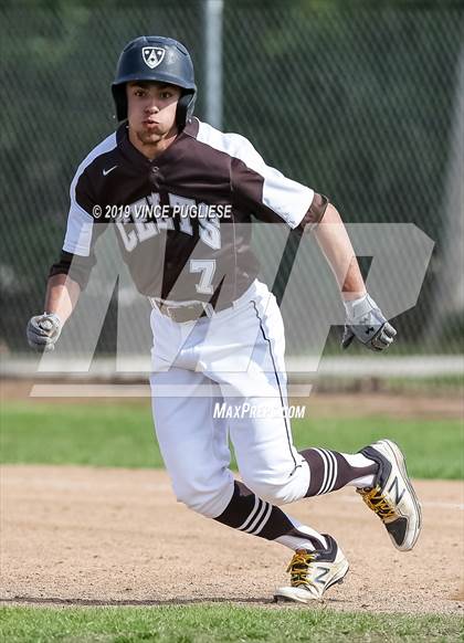 Thumbnail 3 in Chaminade @ Crespi photogallery.