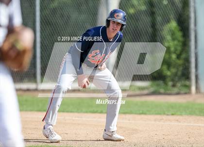 Thumbnail 2 in Chaminade @ Crespi photogallery.