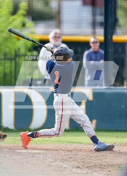 Thumbnail 2 in Chaminade @ Crespi photogallery.