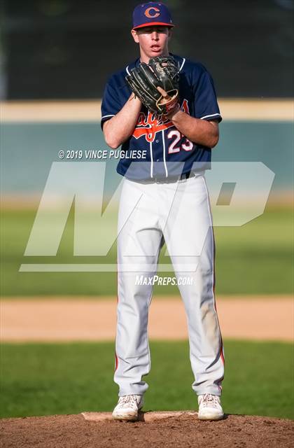 Thumbnail 3 in Chaminade @ Crespi photogallery.