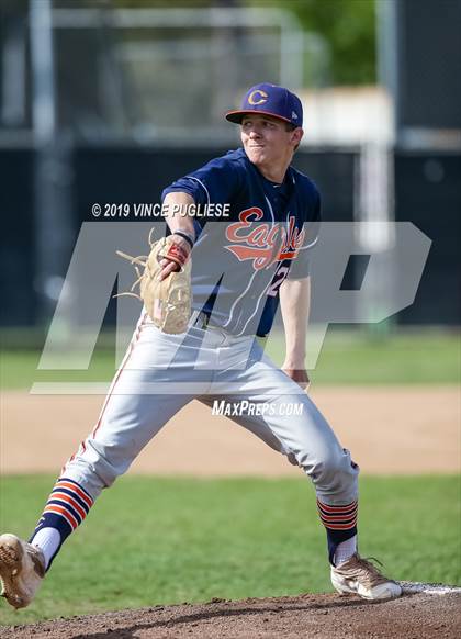 Thumbnail 2 in Chaminade @ Crespi photogallery.