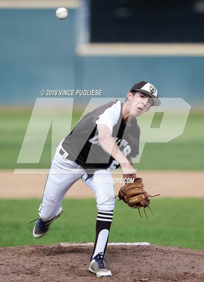 Thumbnail 2 in Chaminade @ Crespi photogallery.