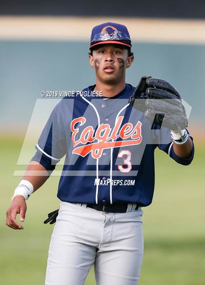 Thumbnail 3 in Chaminade @ Crespi photogallery.