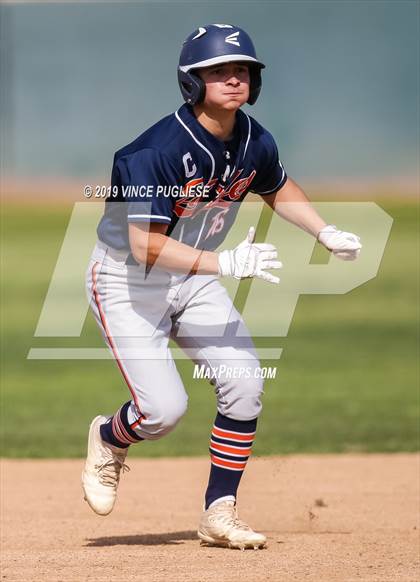 Thumbnail 3 in Chaminade @ Crespi photogallery.