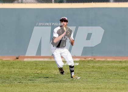 Thumbnail 2 in Chaminade @ Crespi photogallery.