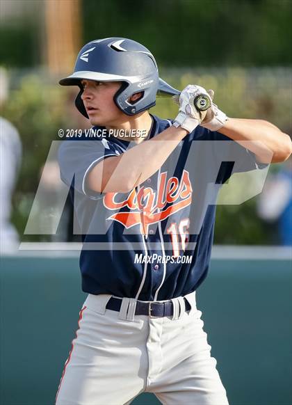 Thumbnail 3 in Chaminade @ Crespi photogallery.