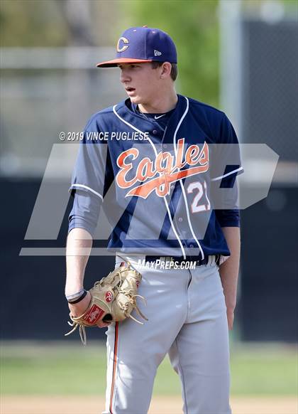 Thumbnail 1 in Chaminade @ Crespi photogallery.