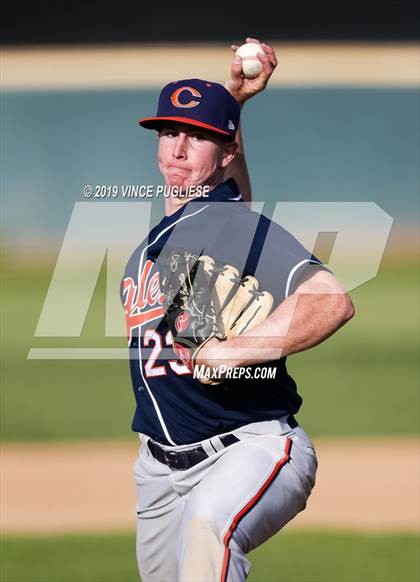 Thumbnail 2 in Chaminade @ Crespi photogallery.