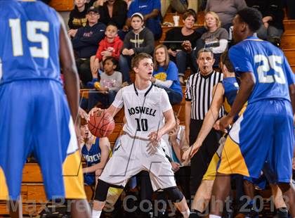 Thumbnail 3 in Chattahoochee @ Roswell photogallery.