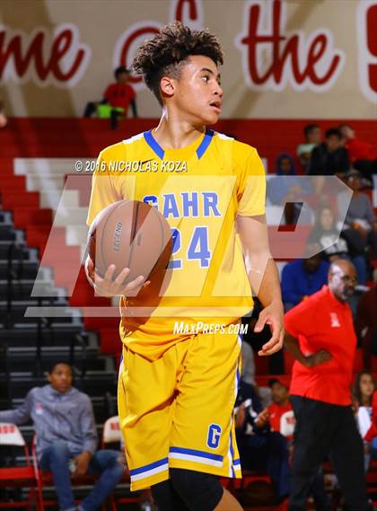 Thumbnail 3 in Redondo Union vs. Gahr (Pacific Shores Tournament) photogallery.