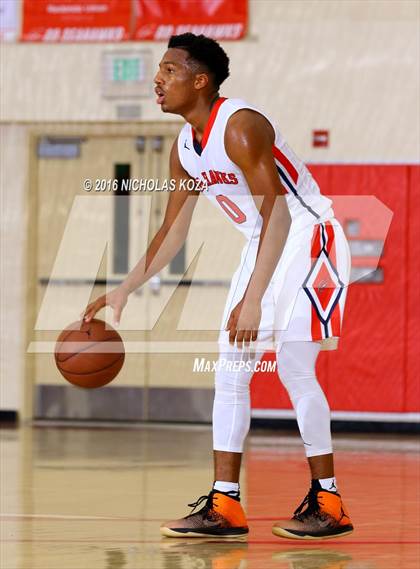 Thumbnail 1 in Redondo Union vs. Gahr (Pacific Shores Tournament) photogallery.