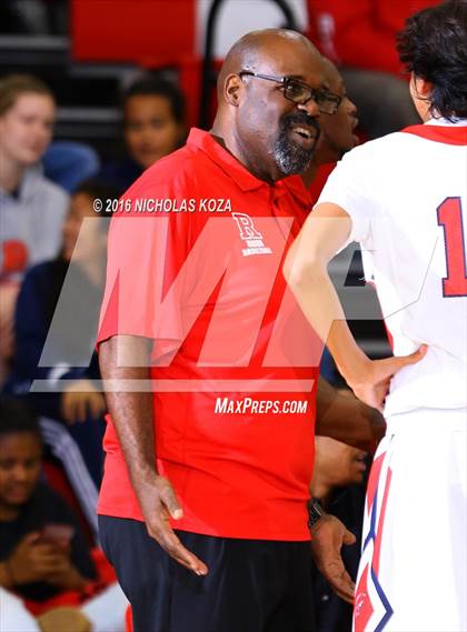 Thumbnail 2 in Redondo Union vs. Gahr (Pacific Shores Tournament) photogallery.