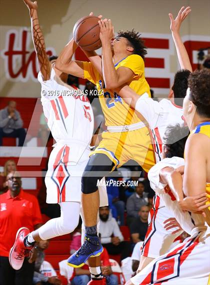 Thumbnail 2 in Redondo Union vs. Gahr (Pacific Shores Tournament) photogallery.