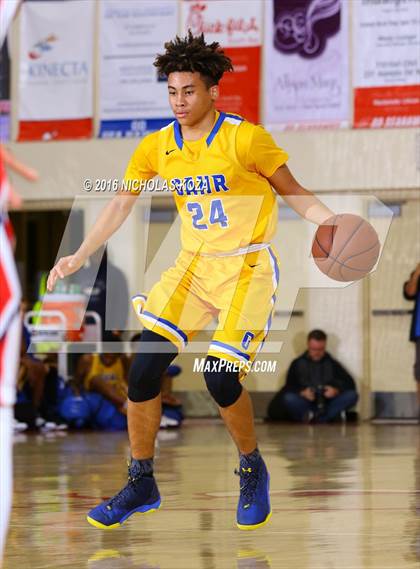 Thumbnail 1 in Redondo Union vs. Gahr (Pacific Shores Tournament) photogallery.