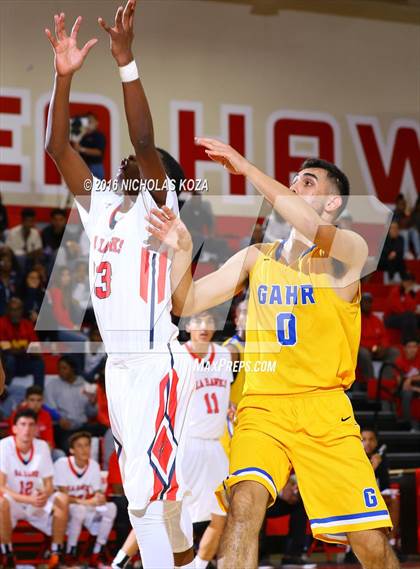 Thumbnail 3 in Redondo Union vs. Gahr (Pacific Shores Tournament) photogallery.