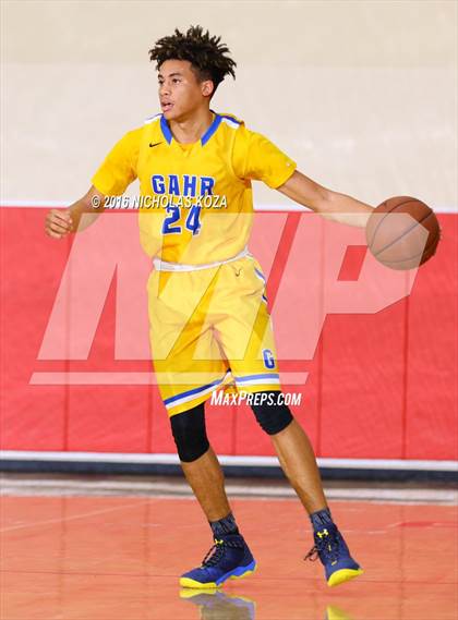 Thumbnail 1 in Redondo Union vs. Gahr (Pacific Shores Tournament) photogallery.