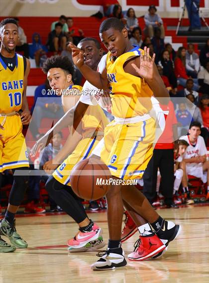 Thumbnail 3 in Redondo Union vs. Gahr (Pacific Shores Tournament) photogallery.