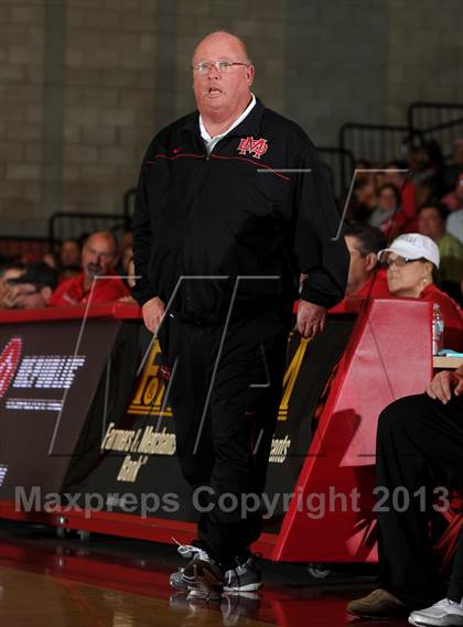 Thumbnail 3 in Westchester @ Mater Dei (Nike Extravaganza) photogallery.