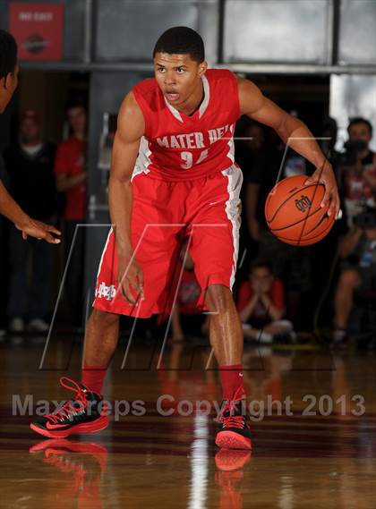 Thumbnail 2 in Westchester @ Mater Dei (Nike Extravaganza) photogallery.