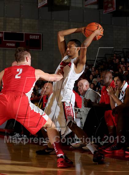 Thumbnail 2 in Westchester @ Mater Dei (Nike Extravaganza) photogallery.