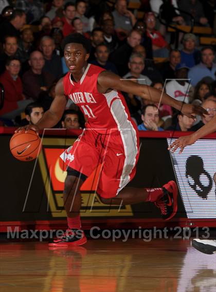 Thumbnail 2 in Westchester @ Mater Dei (Nike Extravaganza) photogallery.