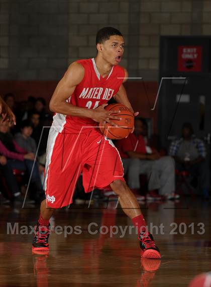 Thumbnail 2 in Westchester @ Mater Dei (Nike Extravaganza) photogallery.