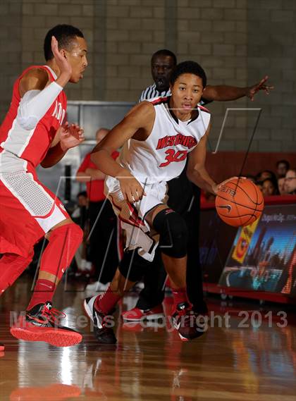 Thumbnail 2 in Westchester @ Mater Dei (Nike Extravaganza) photogallery.