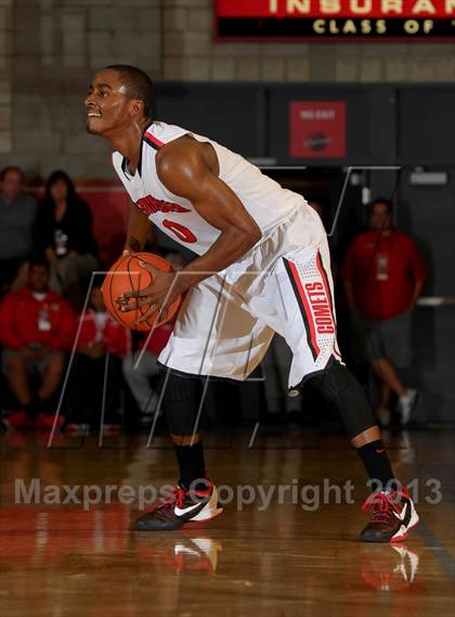 Thumbnail 3 in Westchester @ Mater Dei (Nike Extravaganza) photogallery.