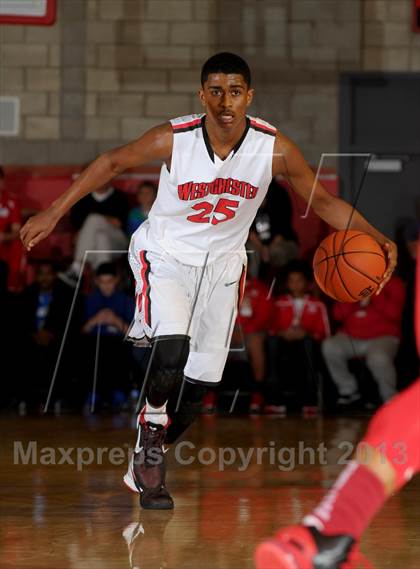 Thumbnail 1 in Westchester @ Mater Dei (Nike Extravaganza) photogallery.