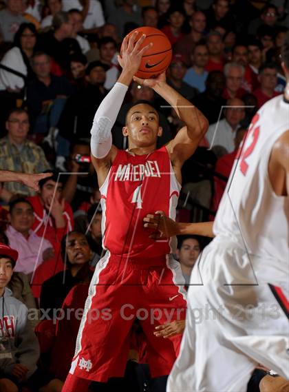 Thumbnail 1 in Westchester @ Mater Dei (Nike Extravaganza) photogallery.