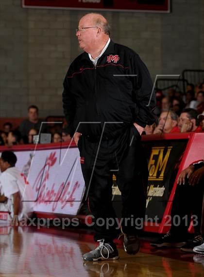 Thumbnail 1 in Westchester @ Mater Dei (Nike Extravaganza) photogallery.