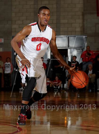 Thumbnail 1 in Westchester @ Mater Dei (Nike Extravaganza) photogallery.