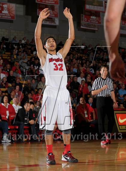 Thumbnail 2 in Westchester @ Mater Dei (Nike Extravaganza) photogallery.
