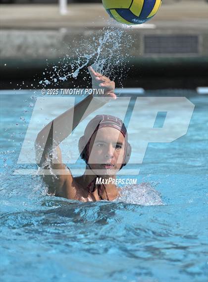 Thumbnail 2 in Elsinore vs Vista Murrieta (Liberty Tournament) photogallery.