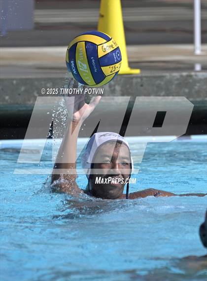 Thumbnail 3 in Elsinore vs Vista Murrieta (Liberty Tournament) photogallery.