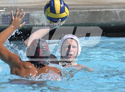 Thumbnail 3 in Elsinore vs Vista Murrieta (Liberty Tournament) photogallery.