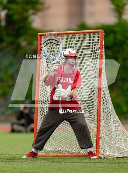 Thumbnail 2 in Reading Memorial vs. Concord-Carlisle (MIAA D2 Final) photogallery.