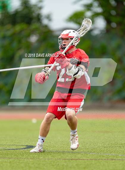 Thumbnail 2 in Reading Memorial vs. Concord-Carlisle (MIAA D2 Final) photogallery.