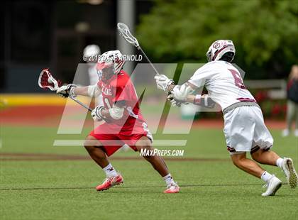 Thumbnail 2 in Reading Memorial vs. Concord-Carlisle (MIAA D2 Final) photogallery.
