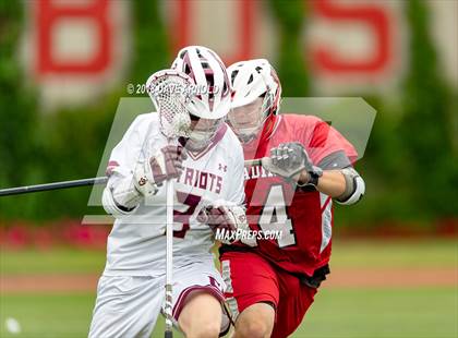 Thumbnail 2 in Reading Memorial vs. Concord-Carlisle (MIAA D2 Final) photogallery.